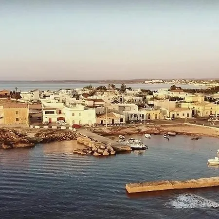 Il Cortile Sul Mare Feriehus Calabernardo
