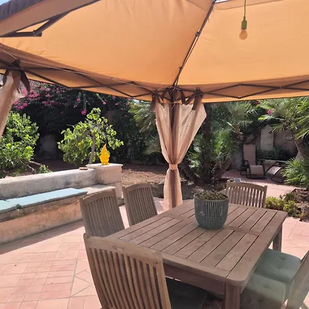 Il Cortile Sul Mare *